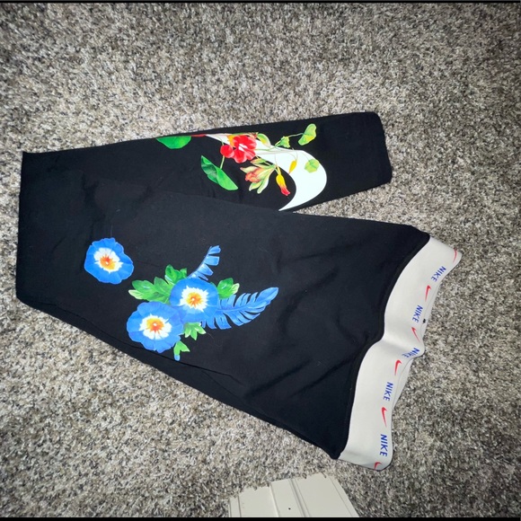 NIKE leggings - Picture 3 of 5